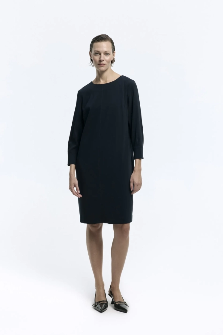 01573 8800 NAVY