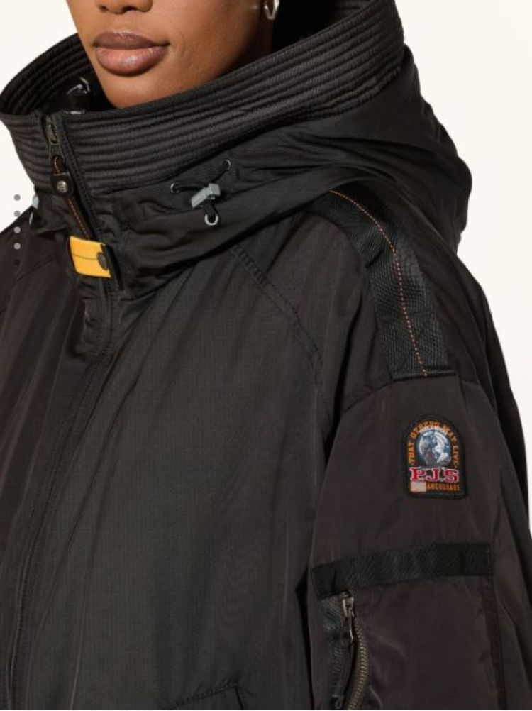  0541 BLACK