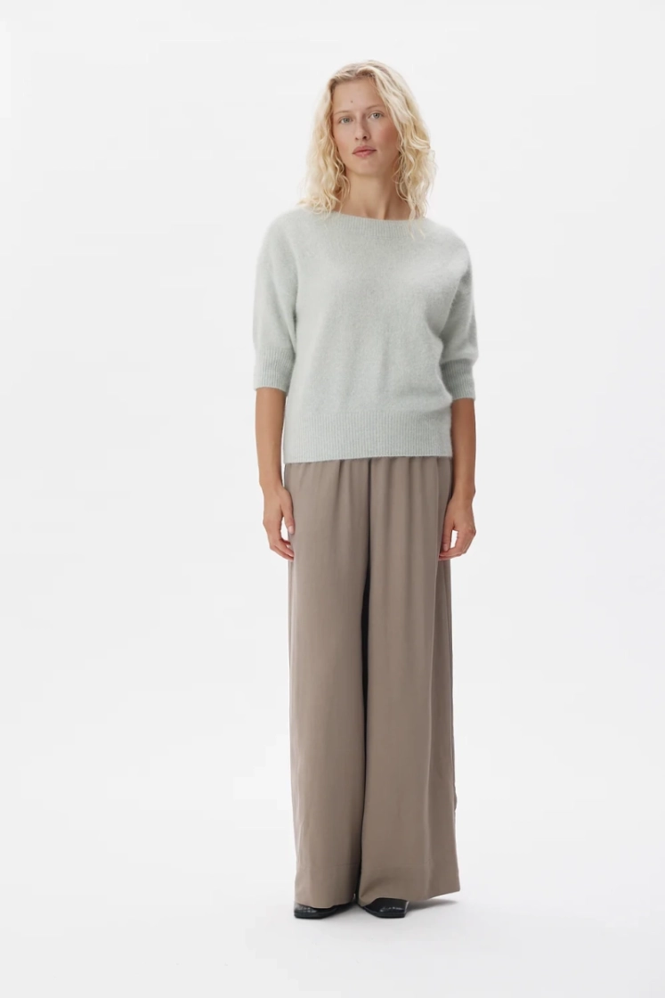  C3690 GLACIAL G