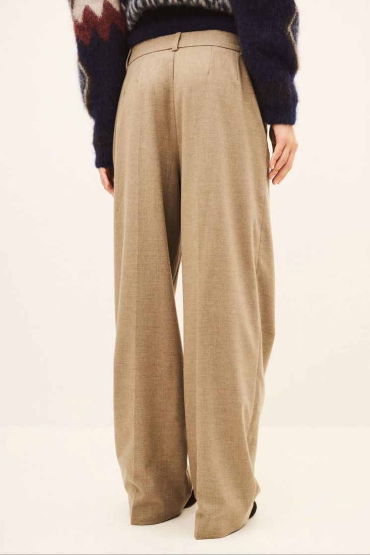  0167 BEIGE