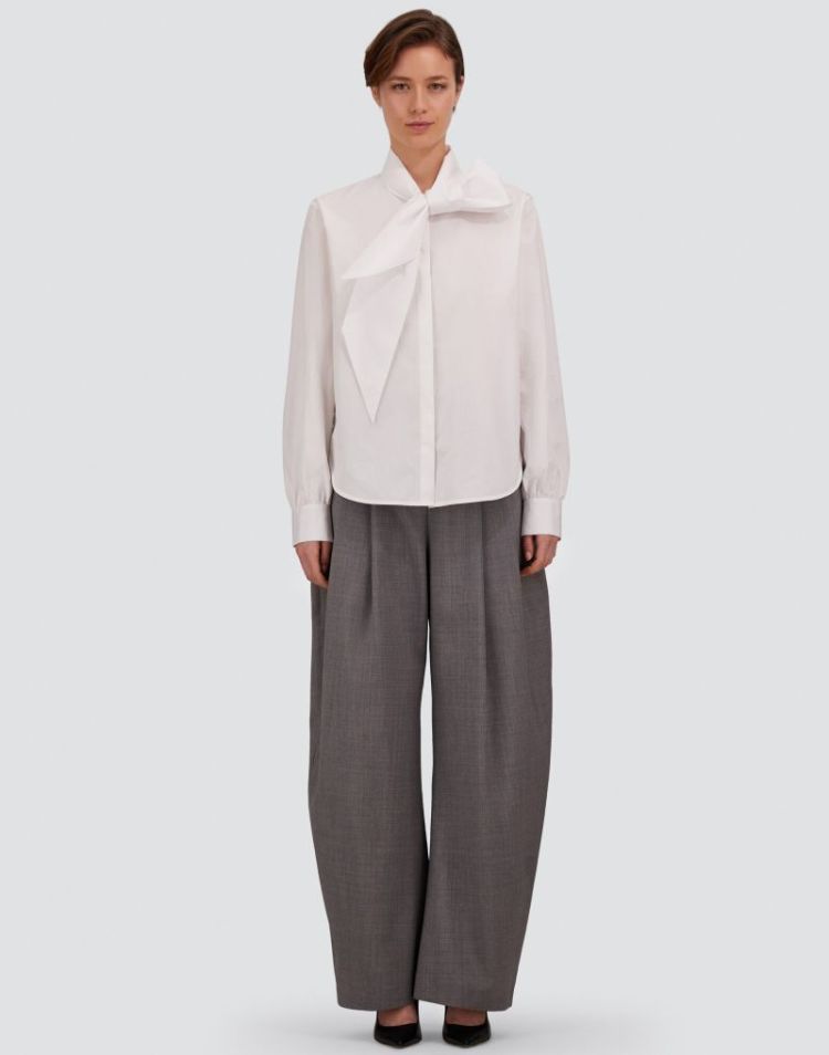1000 WHITE