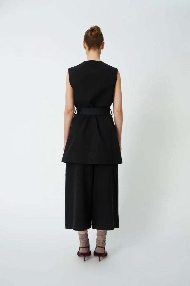 999 BLACK