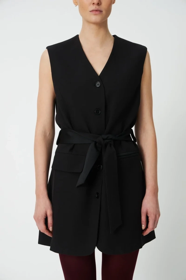 999 BLACK