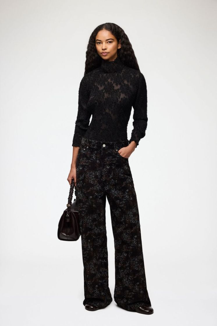  099 BLACK