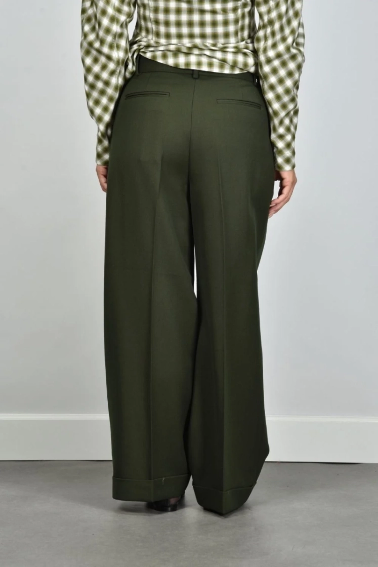  851 KOMBU GREEN