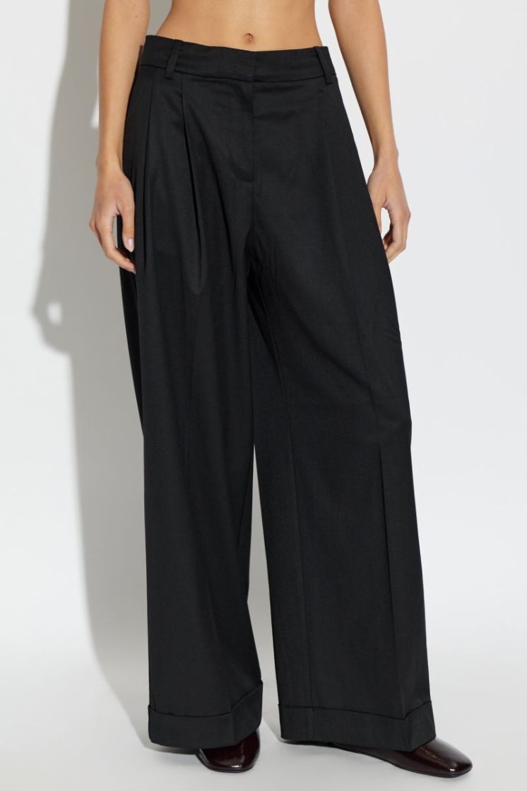  099 BLACK