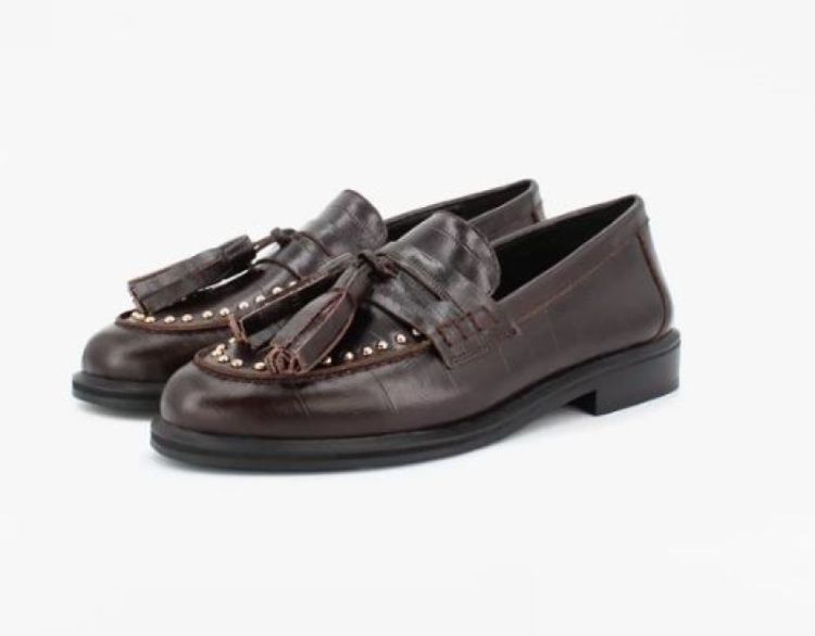 DARK BROWN