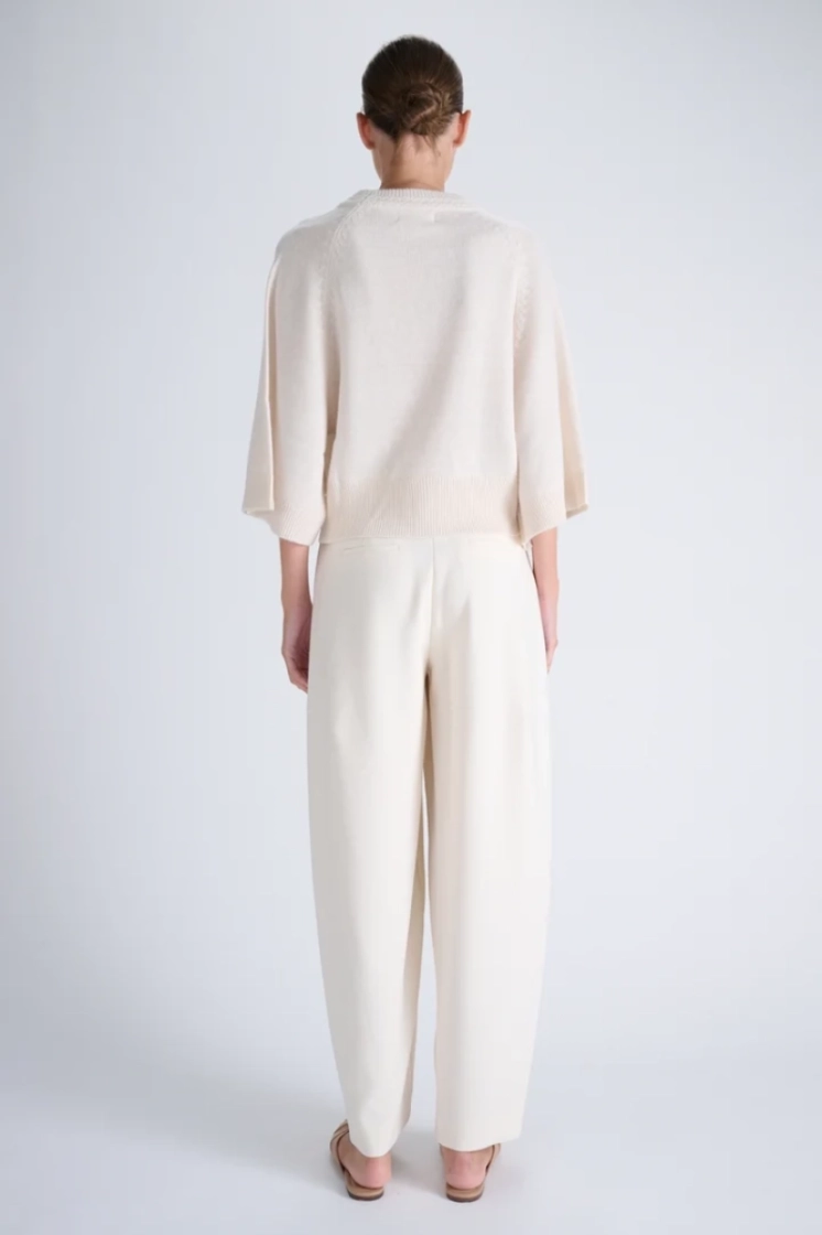  5 WINTER WHITE