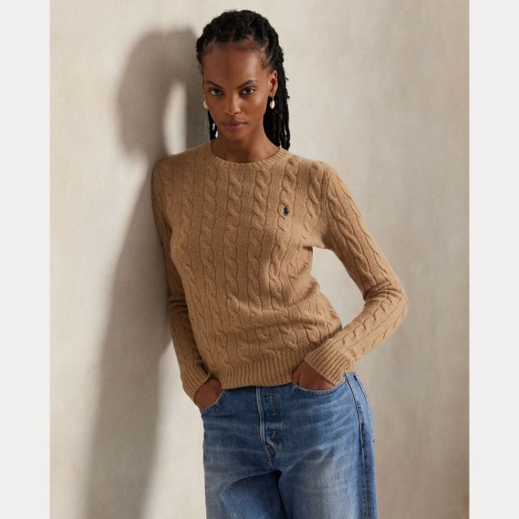 002 COL.CAMEL M