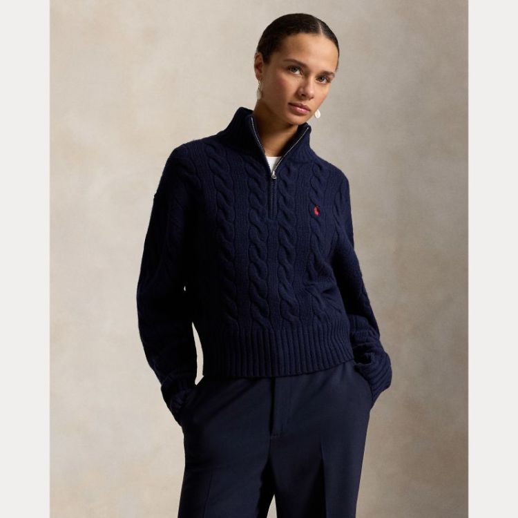  004 HUNTER NAVY