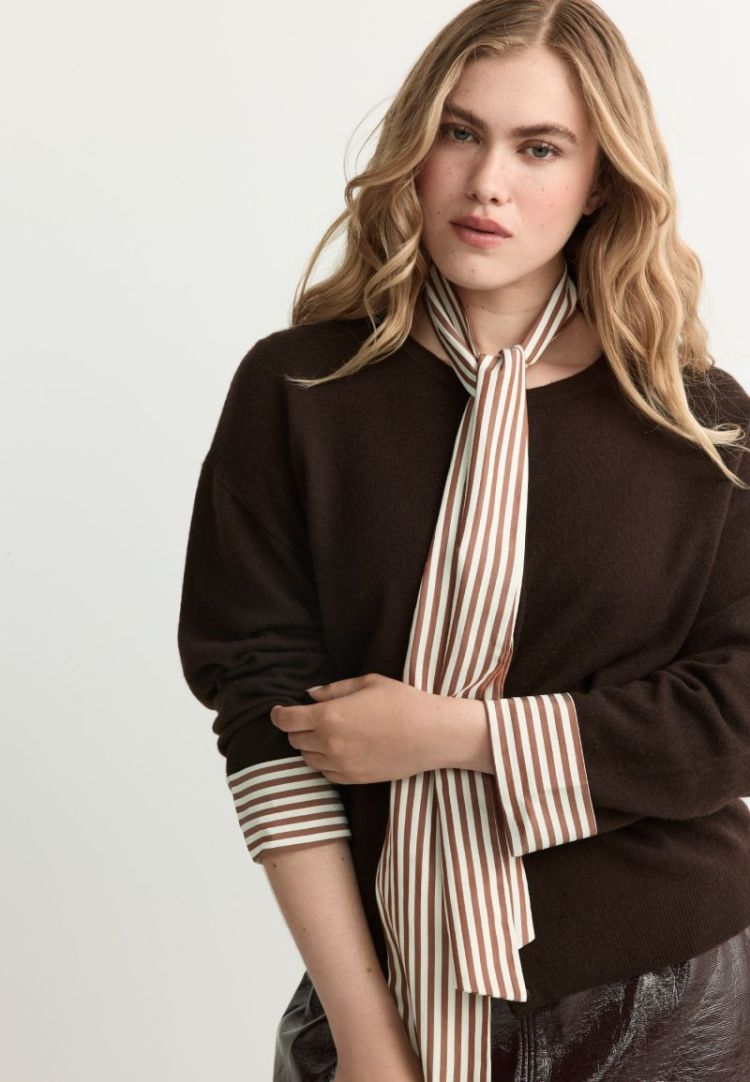 98531 3286 BROWNSTONE