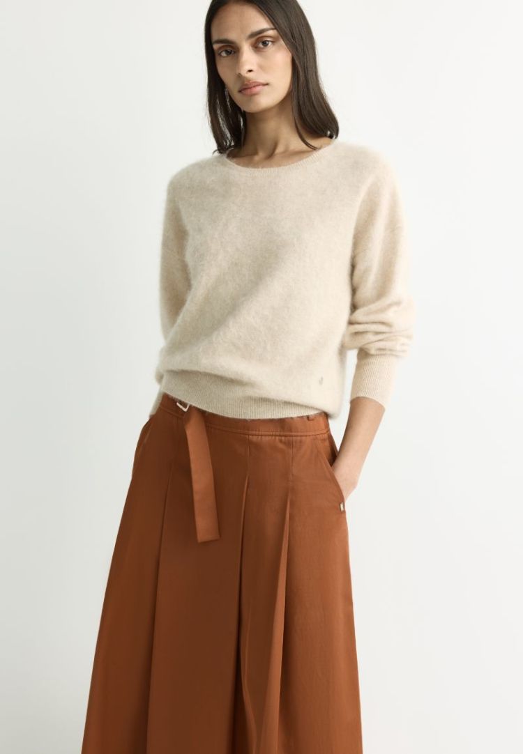 98566 0381 PERFECT BE