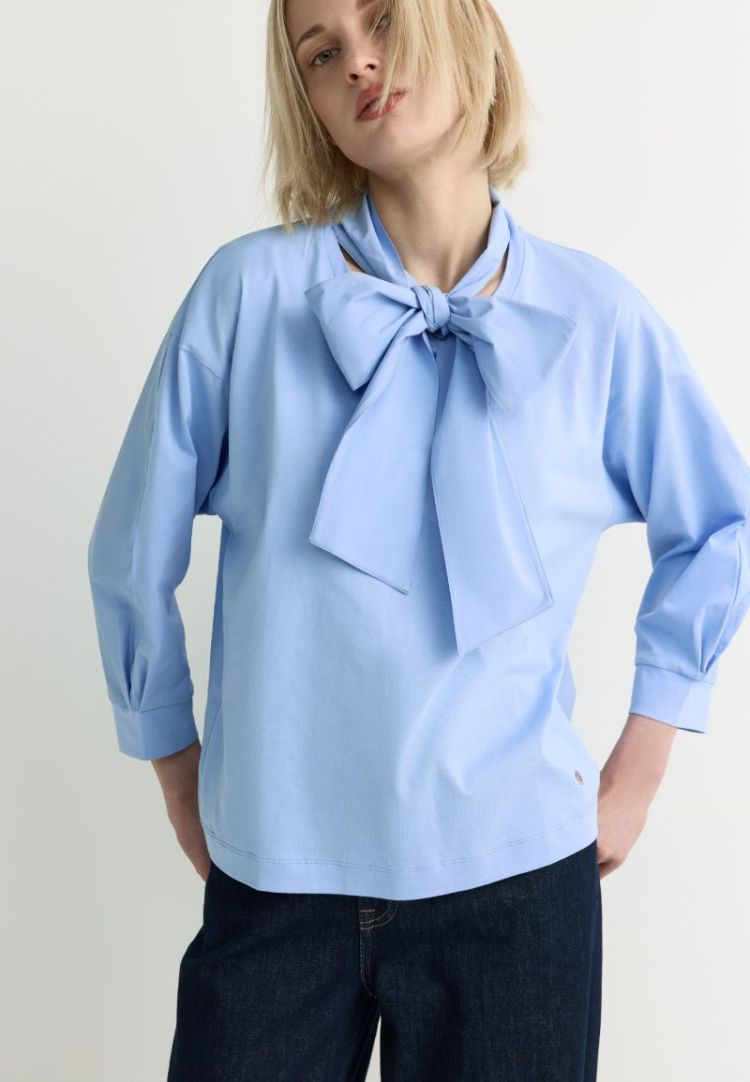 98526 2480 SHIRTING B