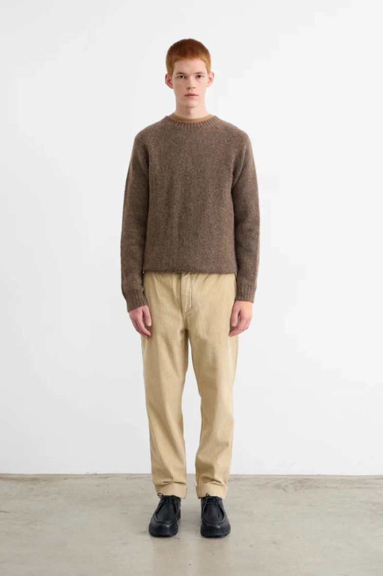 PLAIN TAN