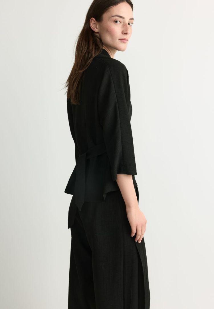 61217 0041 BLACK