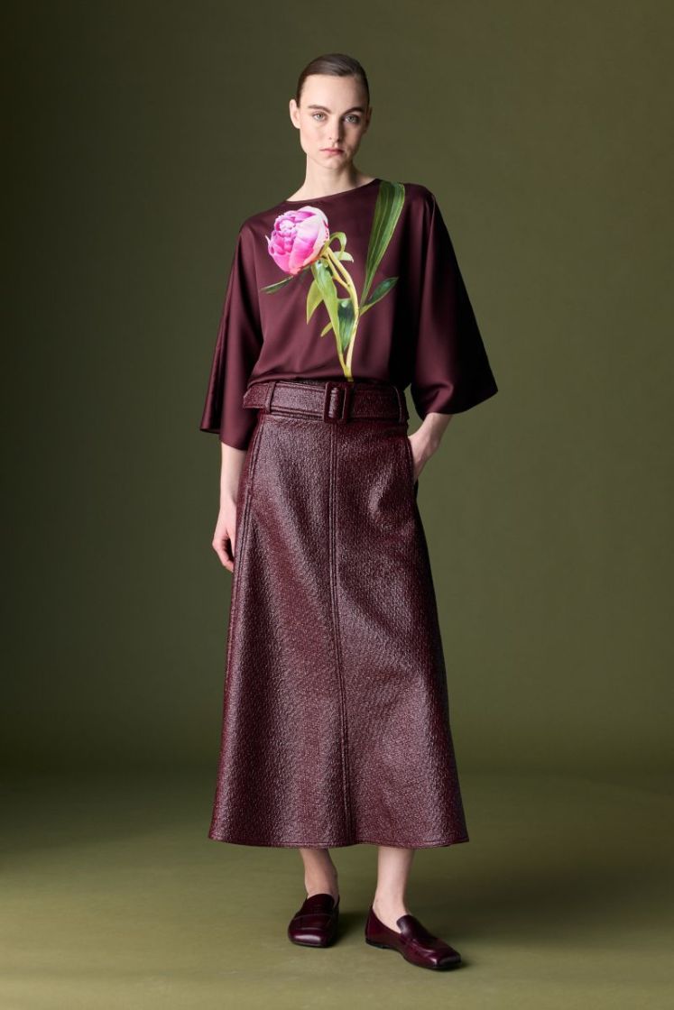  310 AUBERGINE