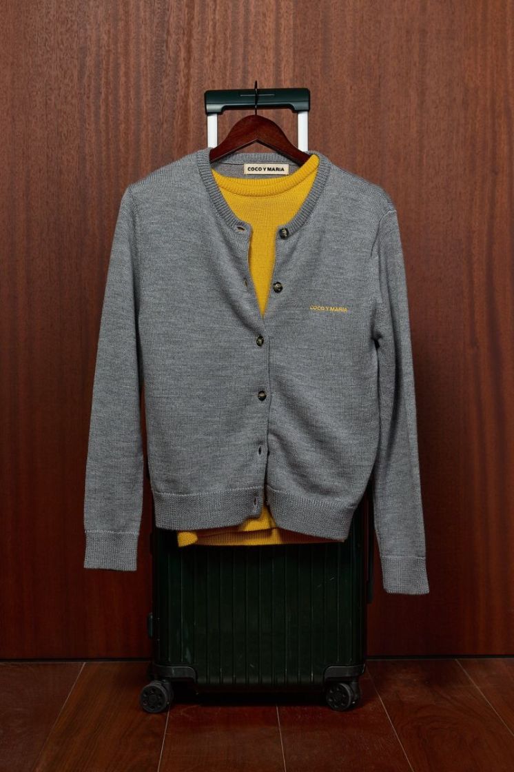 GREY-YELLOW