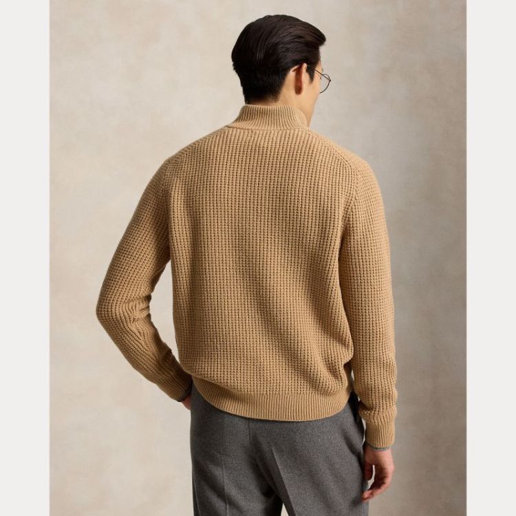  002 NEW CAMEL M