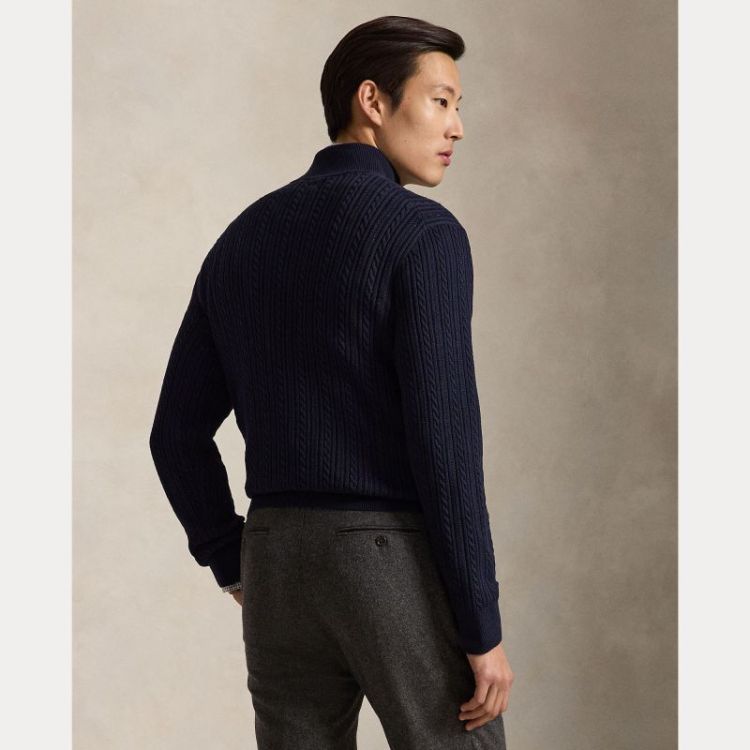  001 HUNTER NAVY