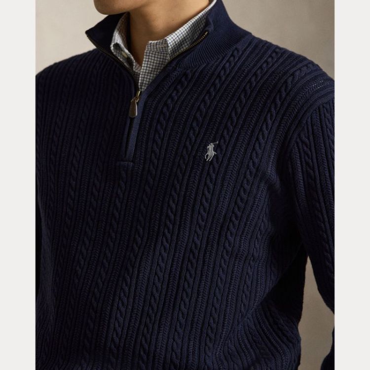  001 HUNTER NAVY