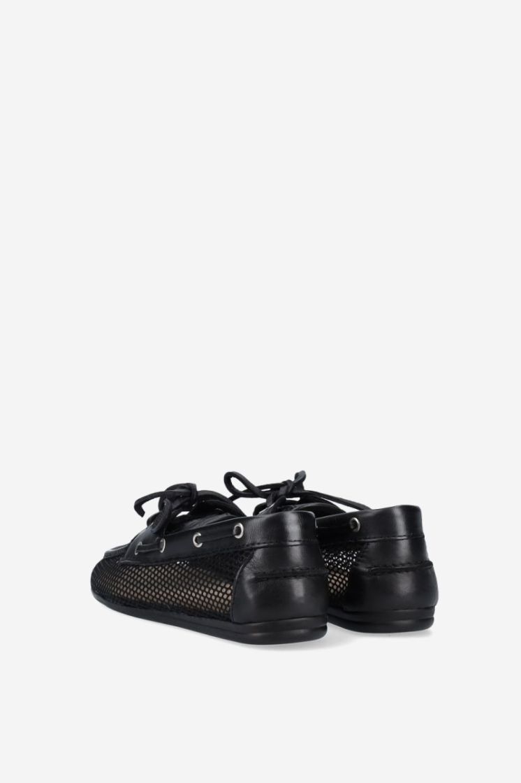  600 BLACK