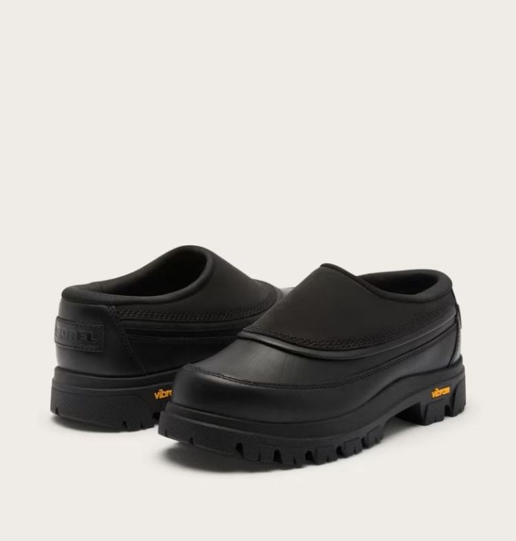 010 BLACK