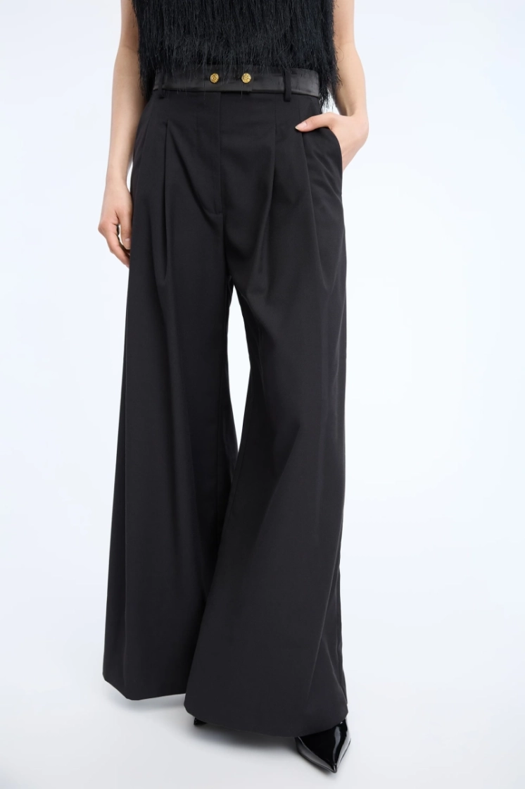  2 BLACK